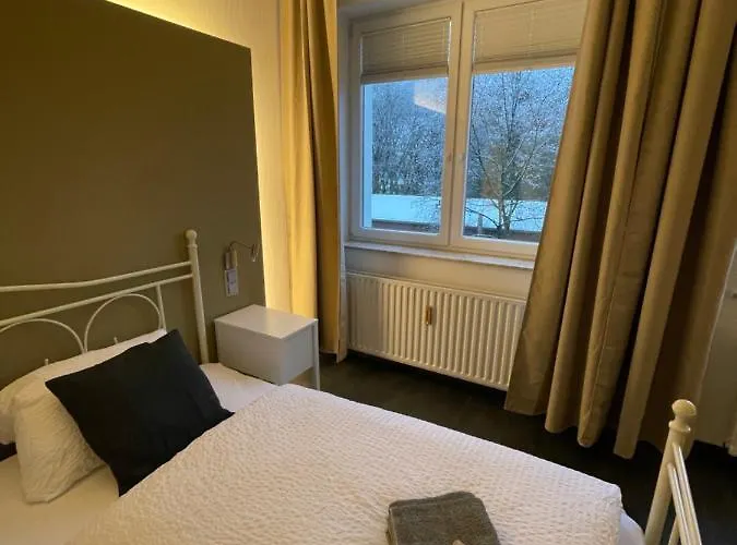Truretreats Design Loft Fuer 8 Personen I Riesige Kueche I Echarger I 65z Smarttv I 150qm Hamburg